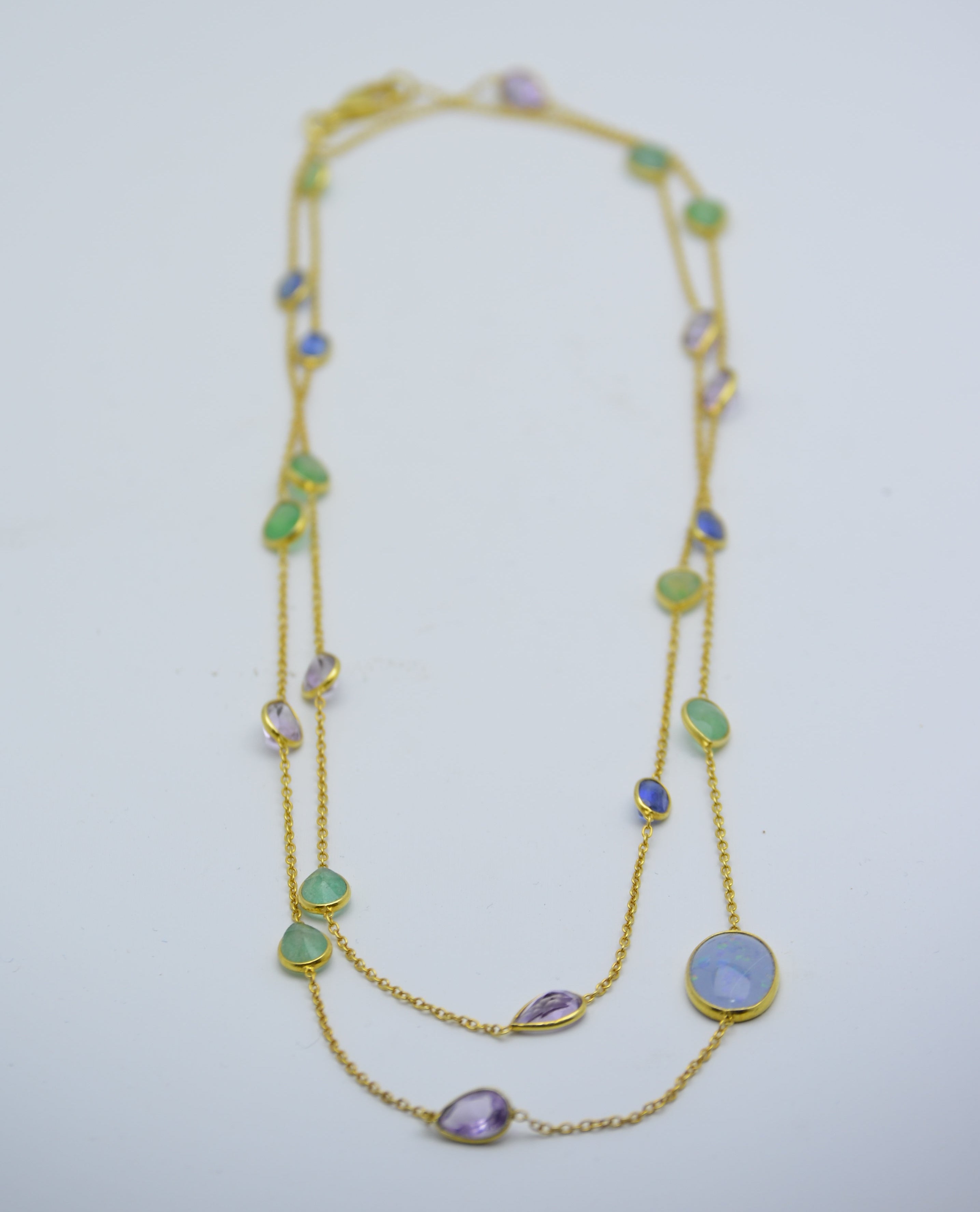 Collar Camelia