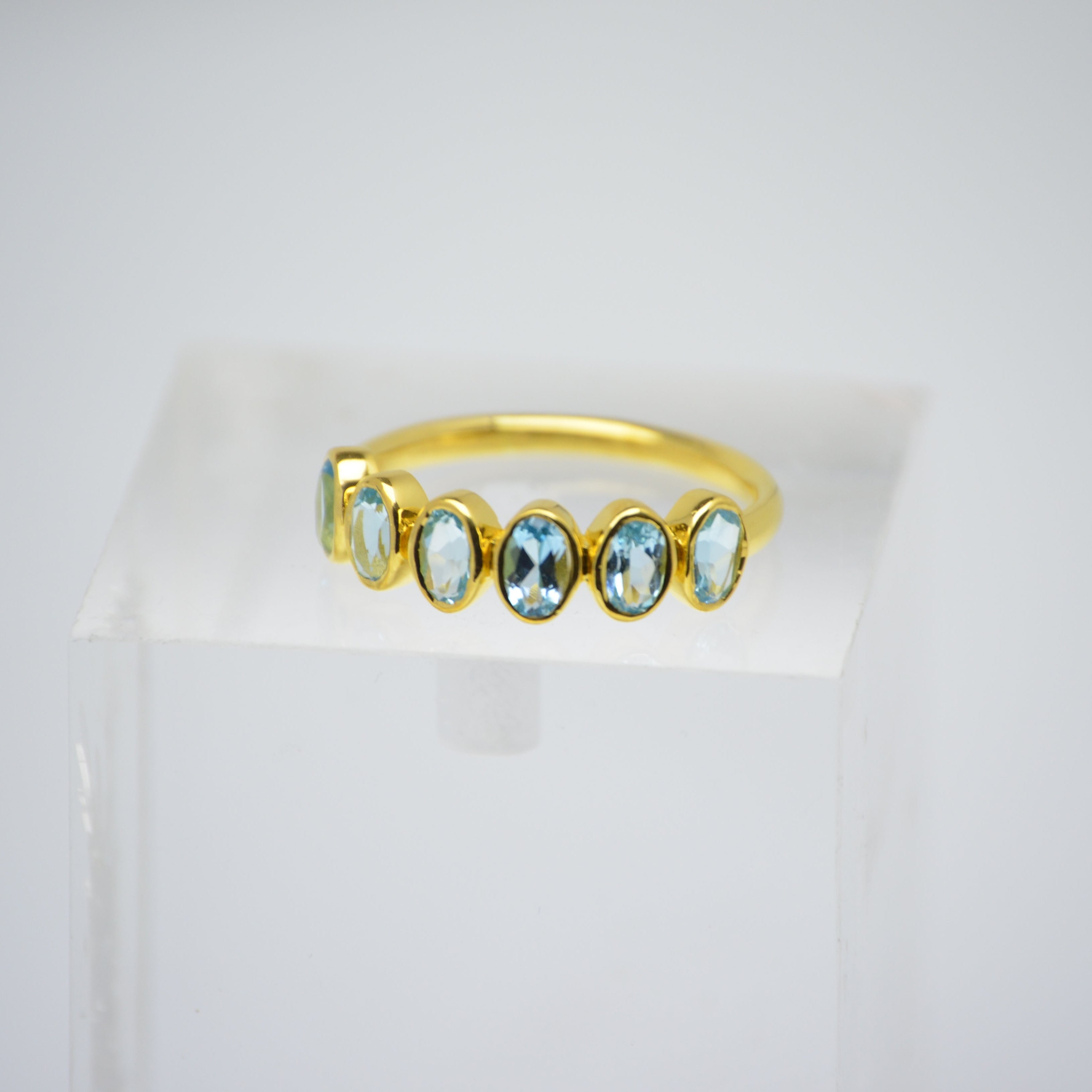 Anillo Topacio
