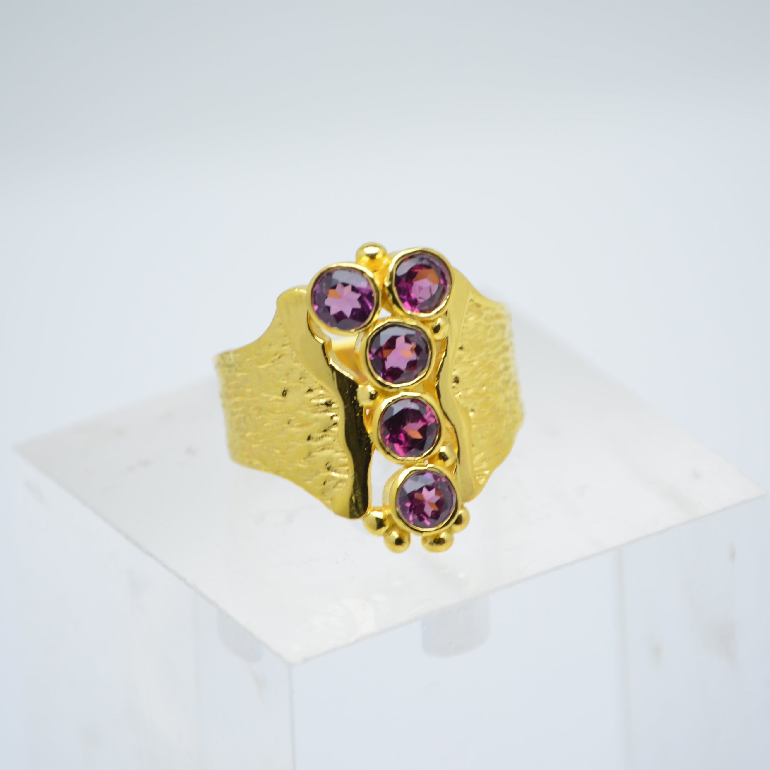 Anillo Magna