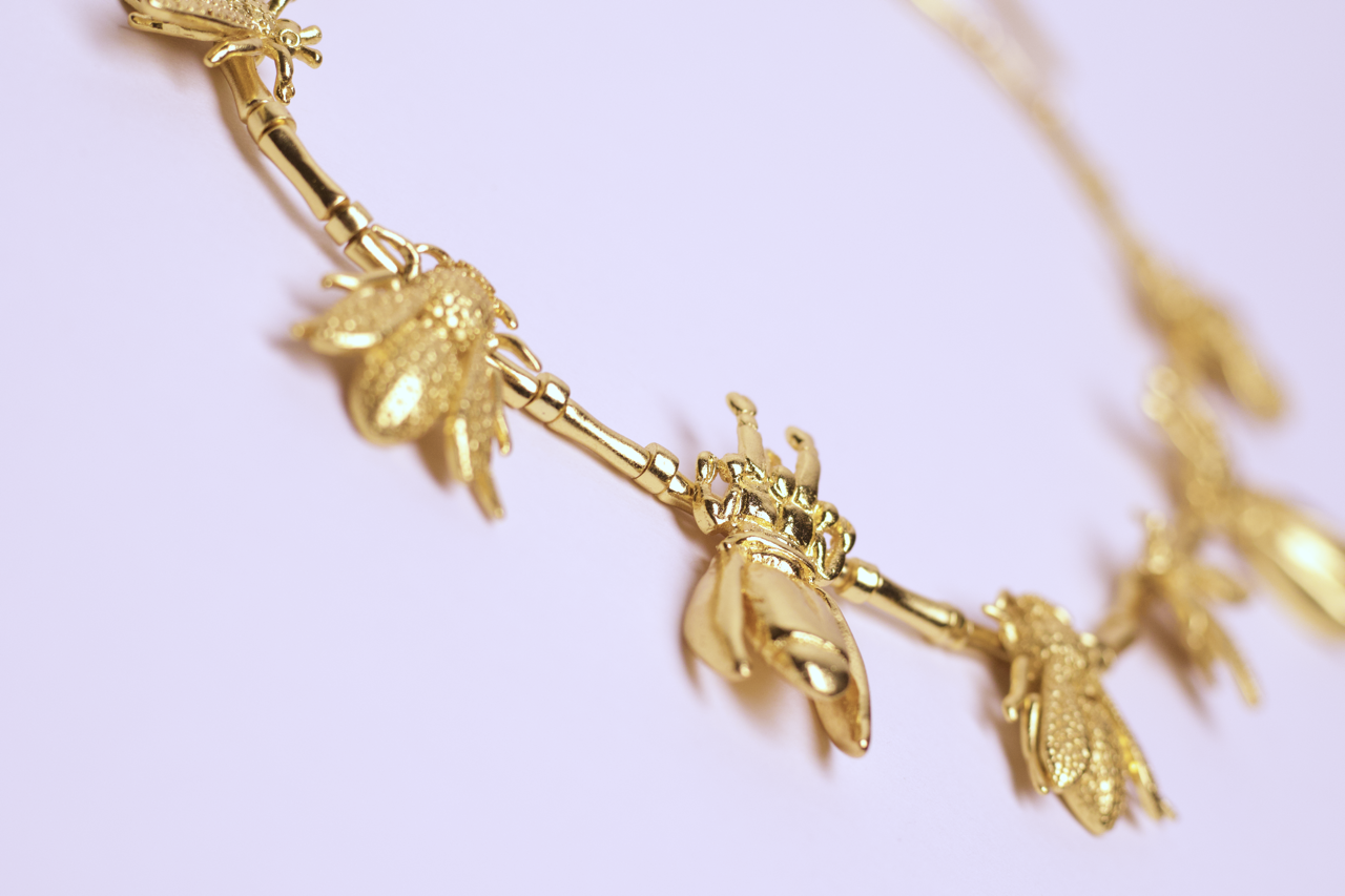 Collar abejas